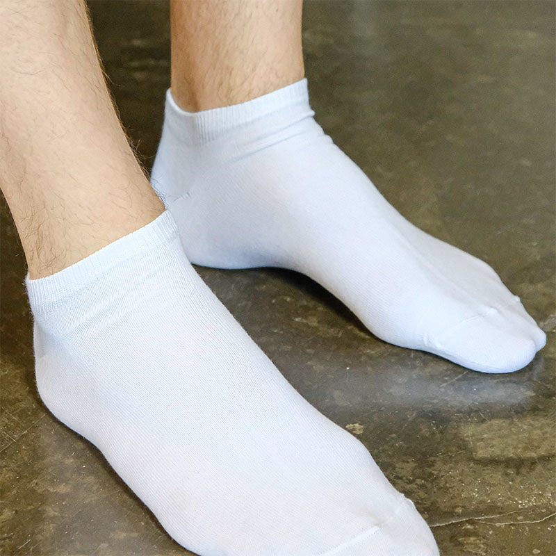 N0295D-White-Plain-Ankle-Socks-bele-muske-for-men-redovne-jednobojne-nazuvice